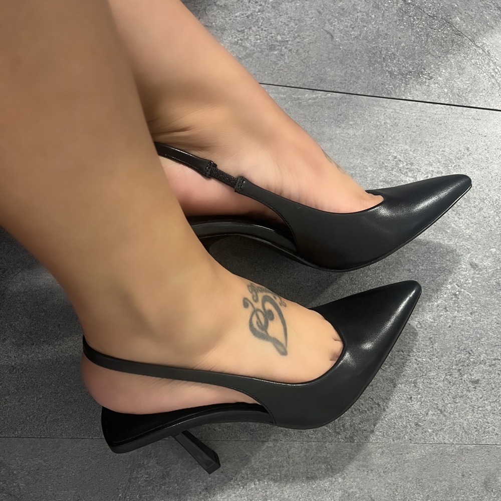 Black Faux Leather Pointed Toe Slingback Pumps